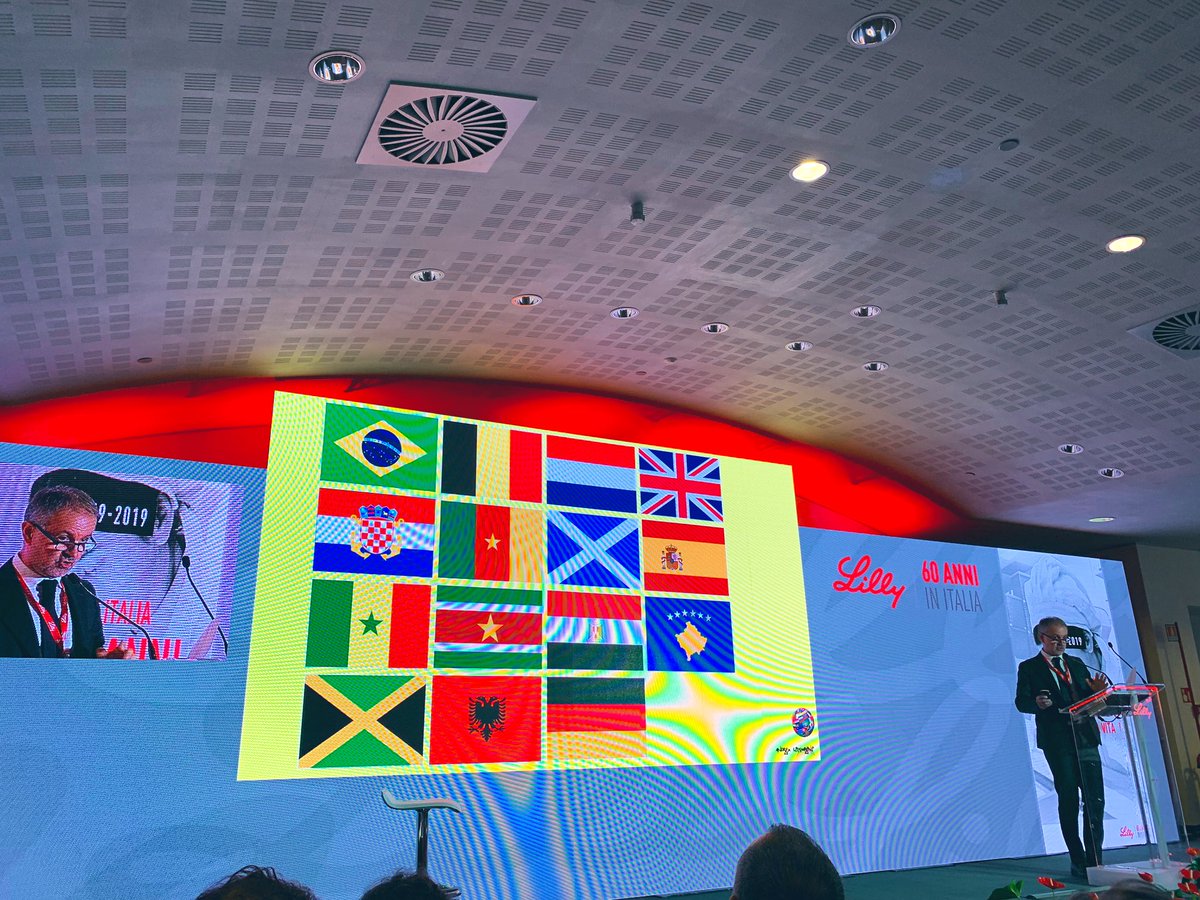 wireditalia's tweet photo. Andrea Lipparini (Ordinario di Gestione dell’Innovaz. presso la Facoltà di Economia dell’Università di Bologna) spiega l’importanza della multiculturalità prendendo come esempio il Liverpool campione: 16 nazionalità diverse. Dentro @EliLillyItalia sono ben 17 #60anniperlavita https://t.co/Beu4DePknN