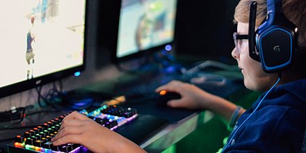 lborobusiness's tweet photo. A new SBE Blog post by @DrPStacey looks at how best to design computer games for people with learning disabilities so they can participate in fitness programmes and alleviate some of the stresses faced by #carers 
👉 https://t.co/TxkHDP0o2A

#gaming #gamedesign #ld #fitness https://t.co/AHEllQZQcW