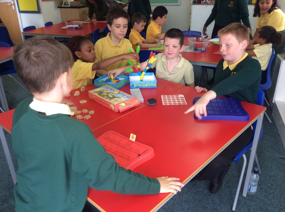 firsprimarysale's tweet photo. Thank you to #Year6KP for organising a lovely morning of activities for us #Year2LS. We have really enjoyed it! #collaboration #teamwork https://t.co/nwalYnZe3O