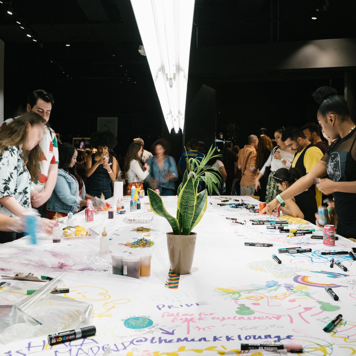 poscauk's tweet photo. We joined @CreativeDebuts for their Pride event at the @adidasoriginals store in Shoreditch. With the aim to democratise, diversify and disrupt the art world! Keep and eye out for more of Creative debuts events in the future.
#POSCA #CreativeDebuts https://t.co/BHSaHb4u1W