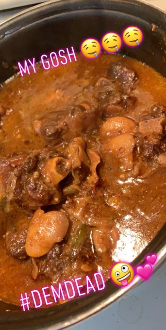 Toe by toe a bitch did dat 🤪🤪🤪💕💕💕 #Oxtails #WifeyDeyah https://t.co/XwgMjqJx5c<a href="/tag/oxtails"class="tags">#Oxtails</a><a href="/tag/wifeydeyah"class="tags">#WifeyDeyah</a>