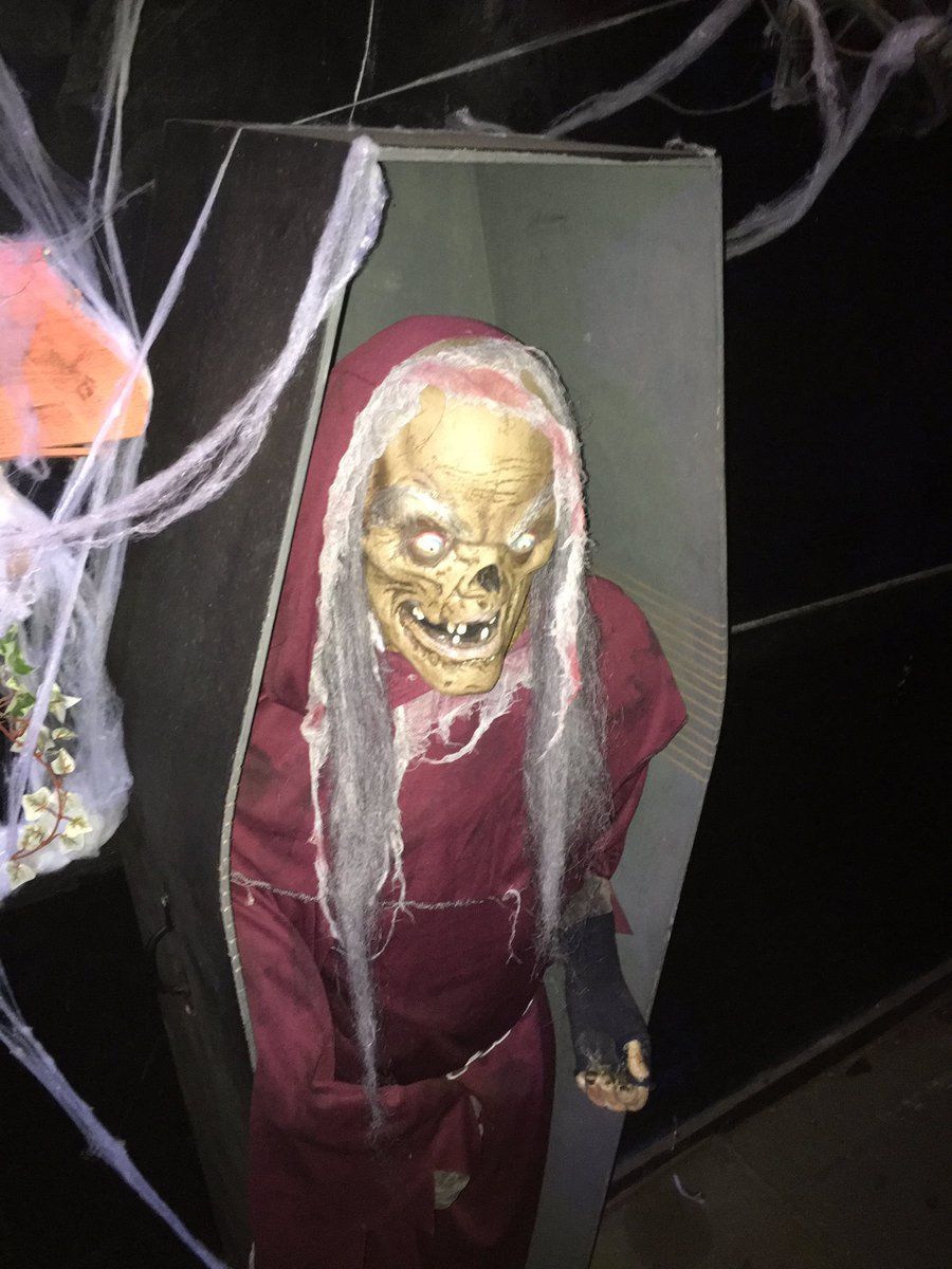 DJ Lara Croft’s Dentist performing in London in October! More info soon! 🥰