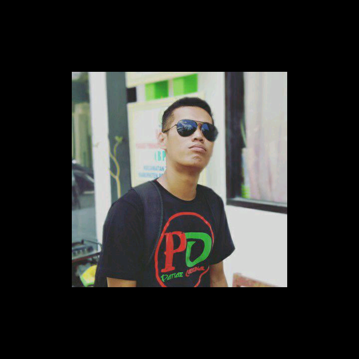 misya_UE's tweet photo. Ya ampun, studio siaran ini sangat manarik! https://t.co/5wqVtoptRL #YomeLive https://t.co/M7787CEmTI