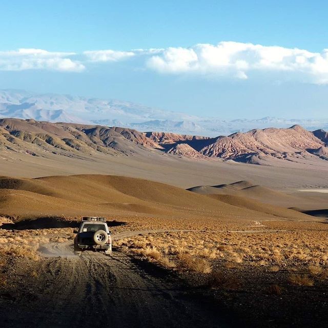 ViaggiElefante's tweet photo. Gli infiniti paesaggi delle Ande peruviane.
#viaggidellelefante

#peru #andes #nature #landscape #mountains #travel #adventureaddicted #southamerica https://t.co/qwk4omzgfr https://t.co/EKczNTrY2W