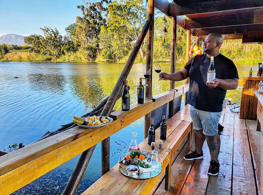 ClementCPedro's tweet photo. YOUR NEXT WINE TASTING! 🍷 🚣 

I know what you’re doing this weekend, you’ll be sipping some pretty amazing wines from @lozarnwines with winemaker @salome.bv_winemaker 

Click on the link in my Instagram bio to read the full story. https://t.co/yd48hm6Hay