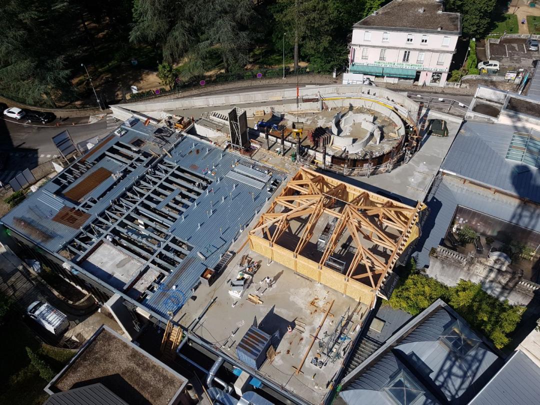 MoulinCharpente's tweet photo. Un petit aperçu de l'évolution du chantier des Thermes de Vals. #charpente #valslesbains #bois #structure #sithere #thermes #ardeche https://t.co/1lU5Ib71qq