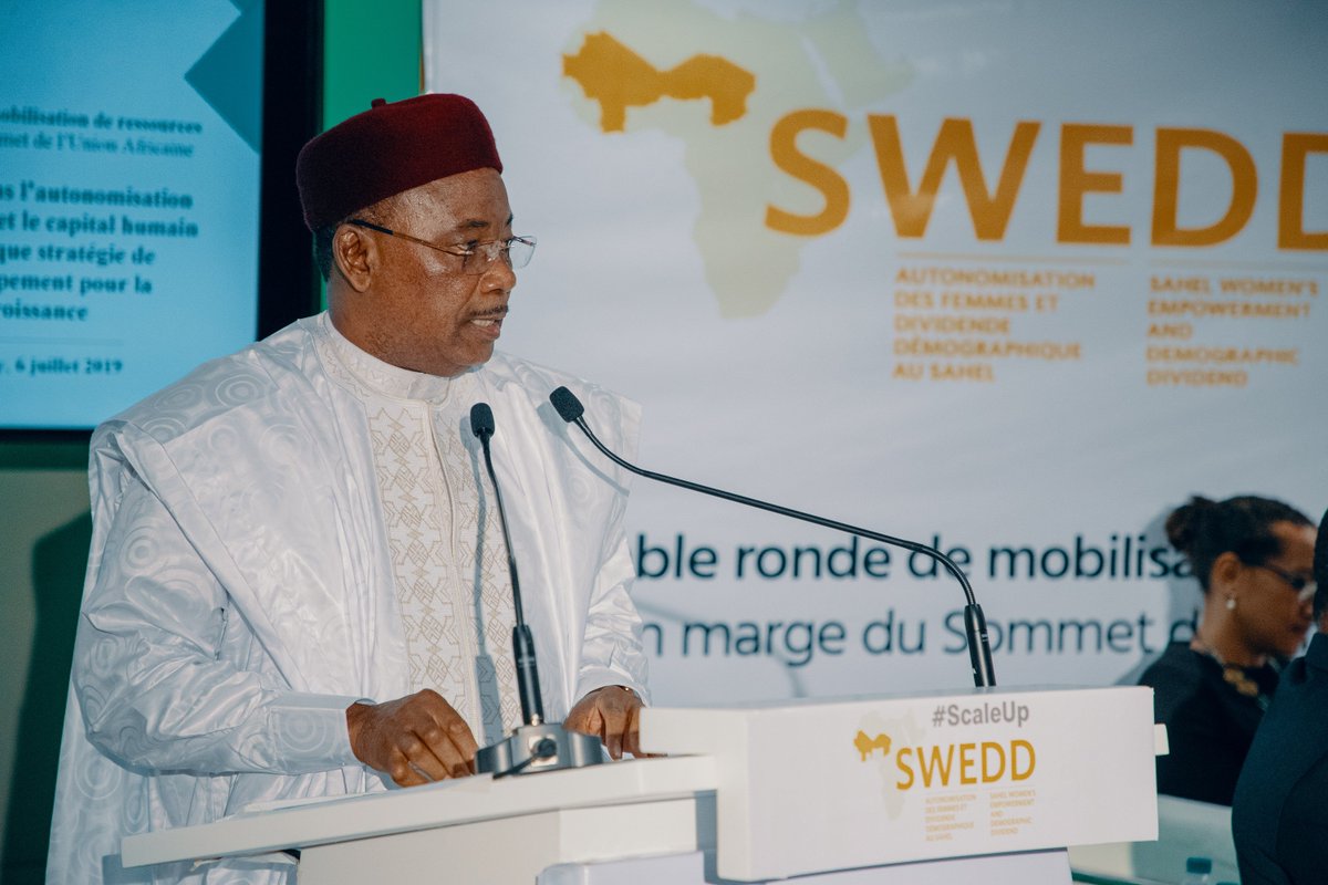cadoteceline's tweet photo. L’ambition du #SWEDD : «transformer nos actifs démographiques en Dividende Économique et atteindre l’émergence économique à laquelle nous aspirons tous.»  Président S.E Mahamadou Issoufou @PresidenceNiger 

#scaleupSWEDD #SommetUA2019 https://t.co/zAr9HLagfG