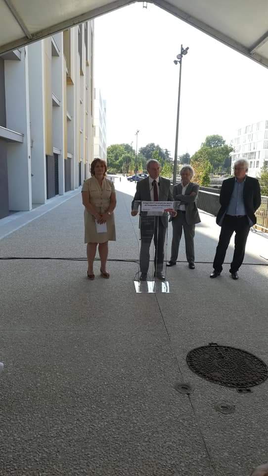 Un véritable Fruit D'Artifice pour l'Inauguration de la Promenade des Sports sur l'EcoQuartier de la  Cartoucherie avec Mr Le Maire <a href="/jlmoudenc/">Jean-Luc Moudenc</a> :
👉🏻 Animation Vélo Smoothie 🚴🍊🍉🍍🍓🌿🍑
👉🏻 Bar à Eau Détox🍊🌿🍋🥒🍈
👉🏻 Virgin Bar 🍋🌿🍓

Merciii 🧡🍊