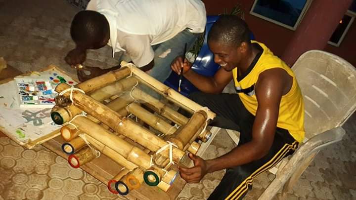OsitaAmakeze's tweet photo. #DignityInLabour #DoItYourself #You2Can #TeamYowamca #YowamacArt #Yowamca #exhibition #talent #Bricklayers #Candlelight #Solutiongeneration #TeamYowamca https://t.co/NH3I5Zvdgz