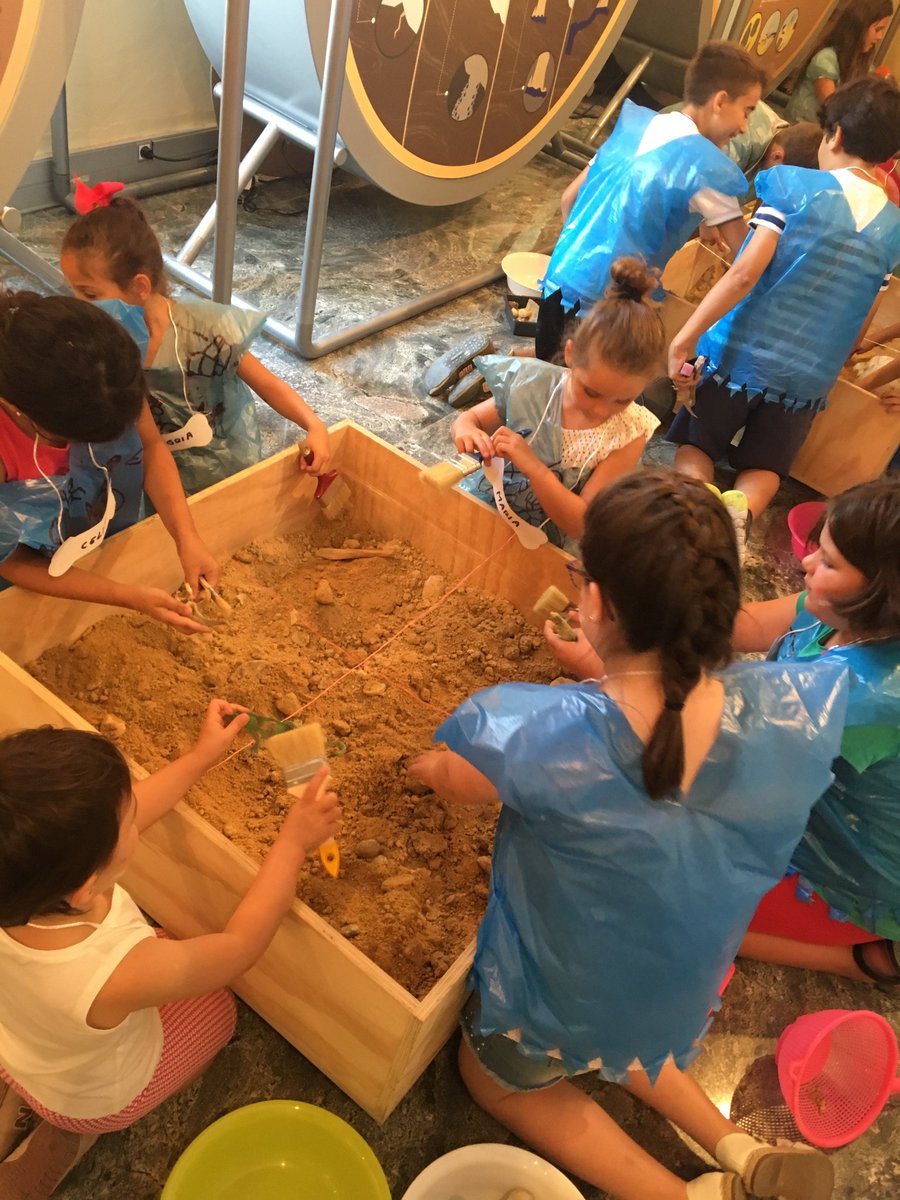TurismoTPacheco's tweet photo. 🗣️Todavía quedan plazas para el TALLER INFANTIL DE PREHISTORIA "Pequeñ@s Neandertales"😊Miércoles 17 Julio (de 4 A 10 años) 👭👬👫👭Serás arqueólogo por un día...🤠 ¡ACTIVIDAD GRATUITA! 🔝Más info: OFICINA DE TURISMO TORRE PACHECO ☎️968 57 99 37 ✉️turismo@torrepacheco.es https://t.co/0fE5Poc7rN