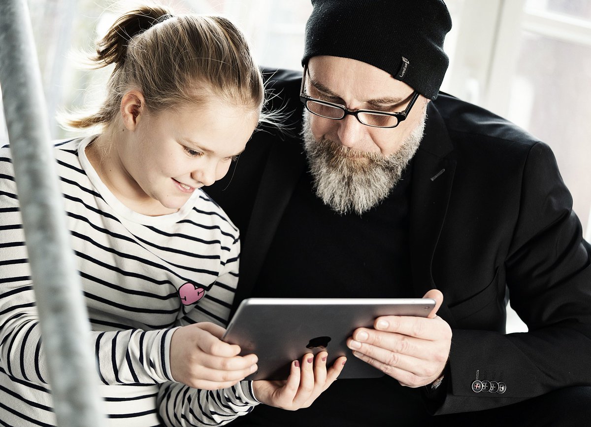 Im Rahmen des @BMBF_Bund-geförderten Projekts "investMINT" werden Eltern u. Lehrkräfte dazu aufgerufen, ihre persönlichen Wünsche|Vorstellungen mitzuteilen, welche Angebote ihnen helfen können, die Berufs-|Studienorientierung von Kindern zu unterstützen. investmint.de/unterst%C3%BCt…