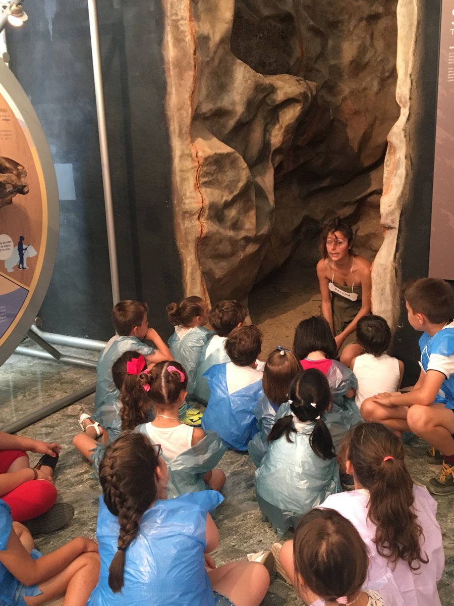TurismoTPacheco's tweet photo. 🗣️Todavía quedan plazas para el TALLER INFANTIL DE PREHISTORIA "Pequeñ@s Neandertales"😊Miércoles 17 Julio (de 4 A 10 años) 👭👬👫👭Serás arqueólogo por un día...🤠 ¡ACTIVIDAD GRATUITA! 🔝Más info: OFICINA DE TURISMO TORRE PACHECO ☎️968 57 99 37 ✉️turismo@torrepacheco.es https://t.co/0fE5Poc7rN