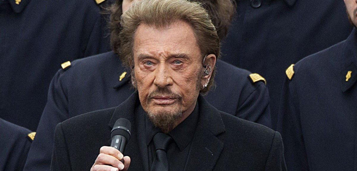 closerfr's tweet photo. Johnny Hallyday : sa confidence touchante à un ami avant le concert de ses 70 ans alors qu'il était malade
https://t.co/xJoh9gzG1P https://t.co/4ZJFunNQIr