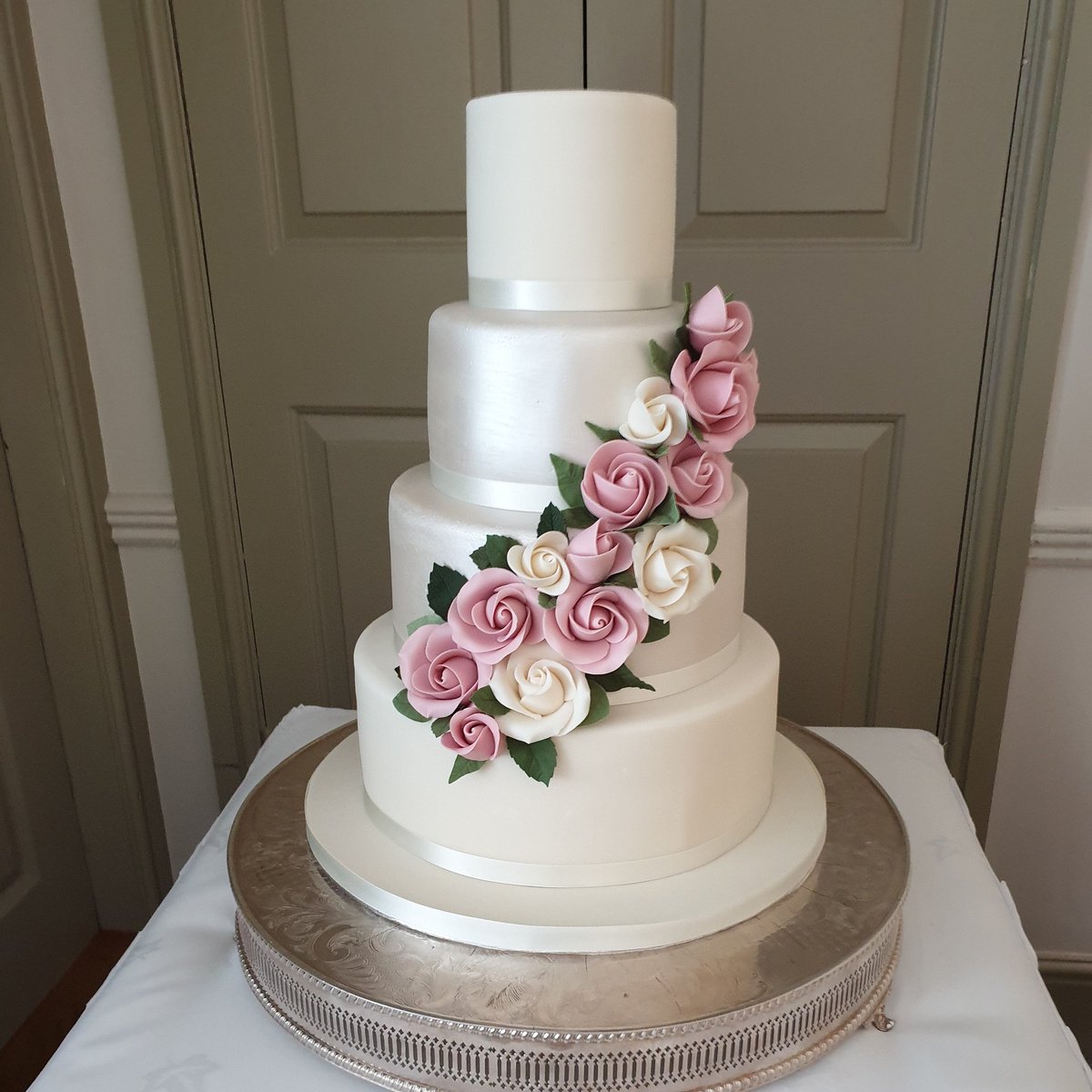 Congratulations to Grace and Will at the gorgeous Headlam Hall.  We had the pleasure of being involved in this very special wedding day. 
They chose Madeira,  salted caramel and chocolate orange cakes, decorated with soft, edible, fondant roses and foliage.