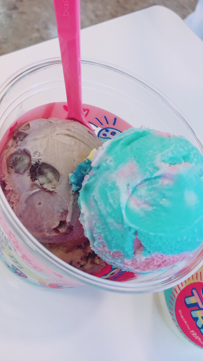 iPhone6sbot's tweet photo. サーティーワン♡ https://t.co/DaWJRJjelr