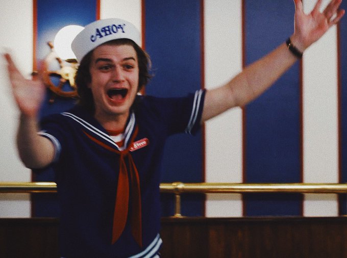 Daniel is a loser GC crackhead tweet media