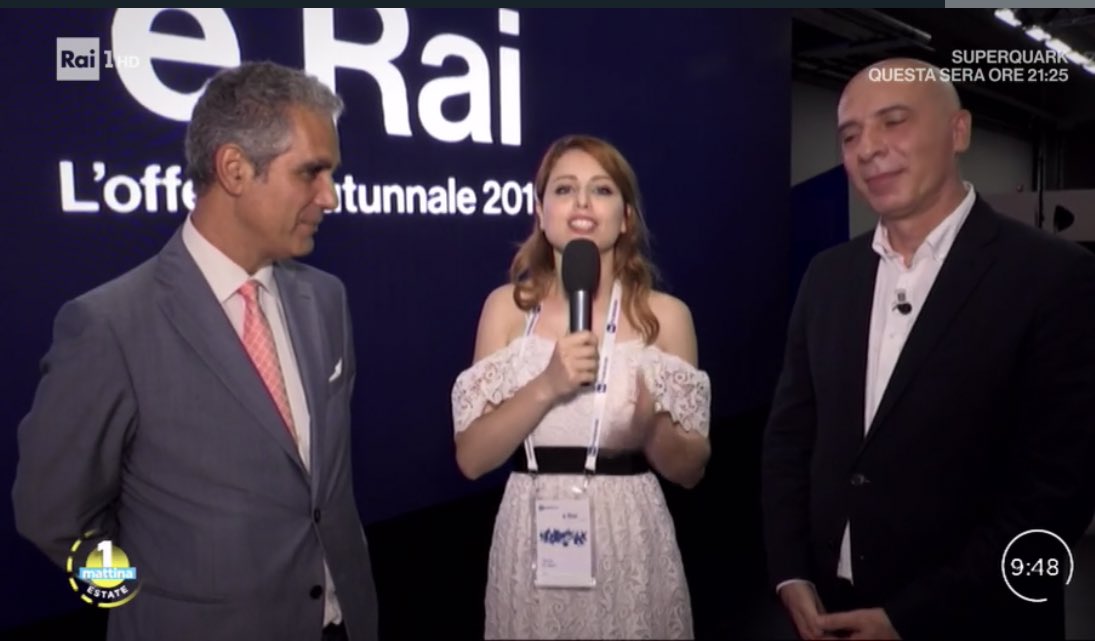“Grande cambio di passo per la #Rai “ <a href="/MetisDiMeo/">Metis Di Meo</a> insieme al Presidente <a href="/MarceIIoFoa/">MacreIIo Foa</a> e l’AD Fabrizio Salini 
#unomattinaestate #robertopoletti