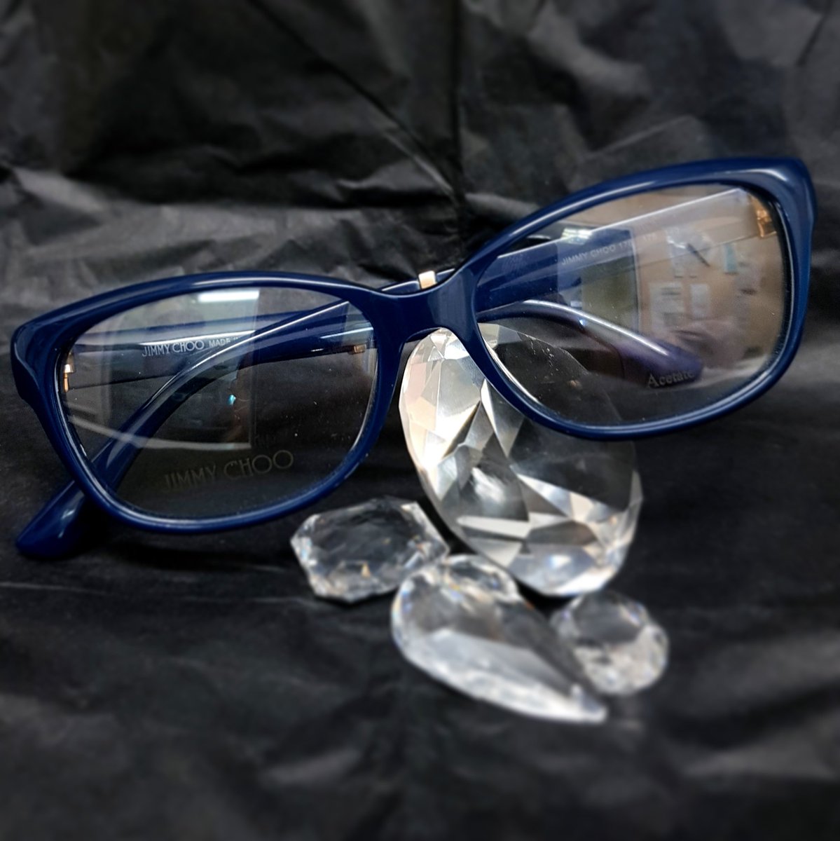 JohnnyGoggles1's tweet image. Add some sparkle to your week with these beautiful Jimmy Ghoo frames in store today. #frames #fashion #glasses #jimmychoo #jonnygoggles
