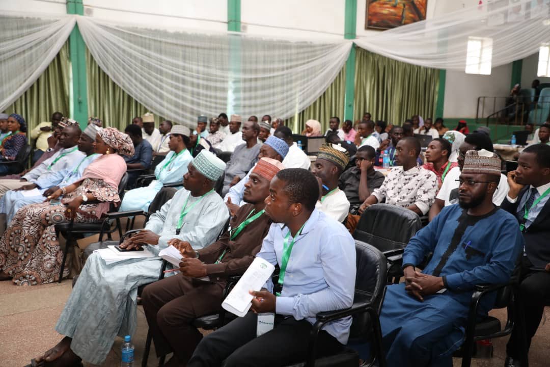 ONDINigeria's tweet photo. Images from day 2 of #FutureHack hackathon on Agriculture held at Ahmadu Bello university, Zaria.
#creative thinkers
#we are the future
#Innovators
#TransformNigeria
#innovate2Develop
#Ihaveafuturisticidea
#tech4Health
#AgriTech
#EducTech
#tech4change https://t.co/OxVd1M8NSe