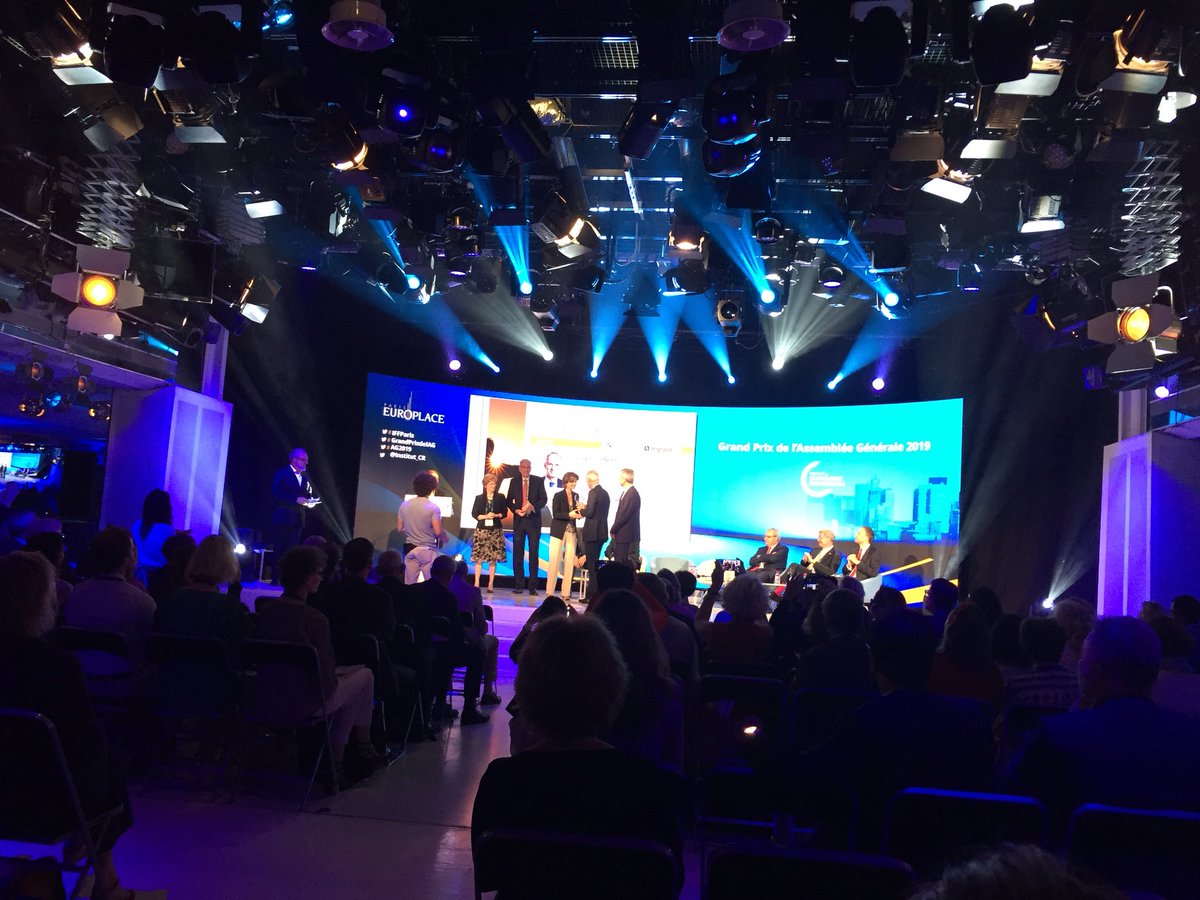 ircliff's tweet photo. Récompenses lors du #GrandPrixdelAG 2019
Trophée de la performance globale : @BNPParibas
Prix de la Gouvernance : @Capgemini
Trophée du SBF120 : @Edenred
Grand Prix CAC 40 : @airliquidgroup @Legrand
👏👏 à tous ces membres du @ircliff
#IFFParis #AG2019 #GPAG #gouvernance https://t.co/AMvegP8RVh