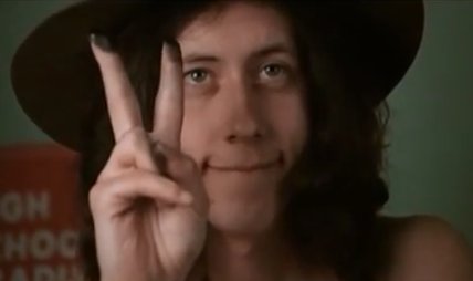 Happy Birthday to American singer songwriter Arlo Guthrie, born on this day in Brooklyn, New York in 1947.      