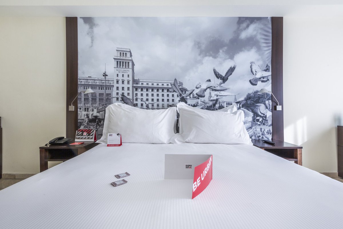 EXPOBeUrban's tweet photo. If you require any special detail in your room don't hesitate to ask for it when you make your booking! https://t.co/DWhPd5UPuF #BeUrban #ExpoBeUrban https://t.co/1Lc3Y1beFF