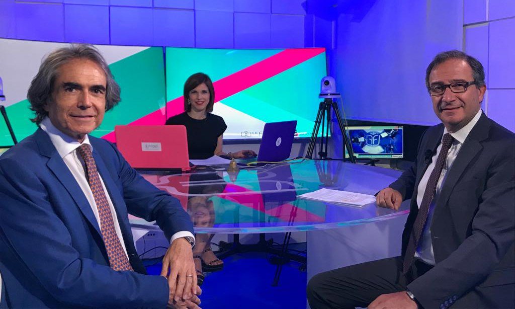 In diretta dagli studi di <a href="/LeFonti_Group/">Le Fonti Group</a> per la 10° puntata di #Consapevolmente: oggi parleremo della sostenibilità delle #pensionipubbliche con <a href="/FMFiumano/">Francesco</a> e <a href="/LieraMarco/">Marco Liera</a>. Seguici su lefonti.tv