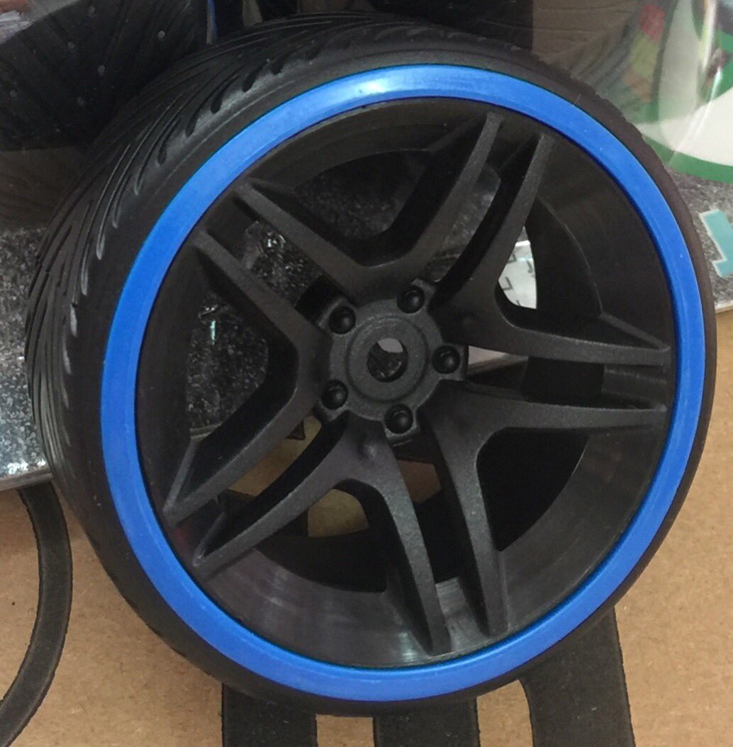 ModelismeLens's tweet photo. [Nouveauté] Roues drift #Absima disponibles chez Modelisme Lens 📲https://t.co/swN6JU7Vlt https://t.co/XWndxv2KCT