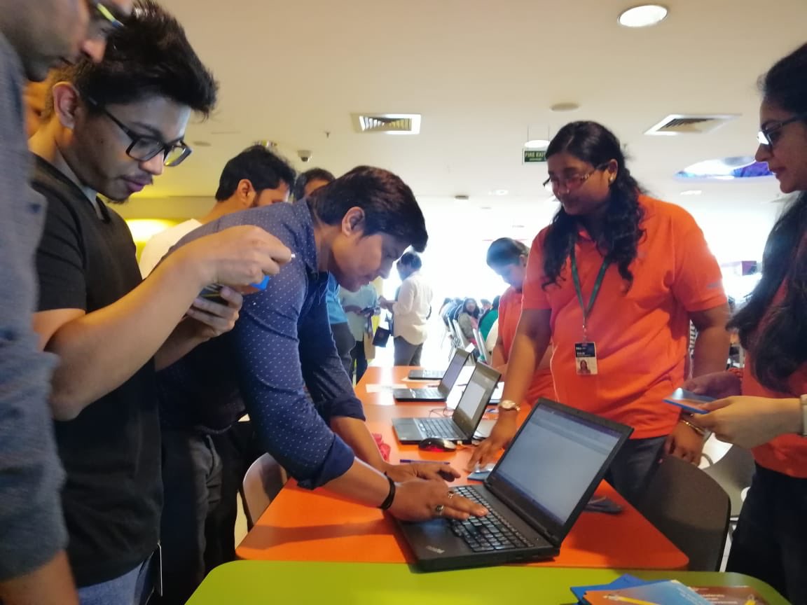 vivek_shalini's tweet photo. #iwork4dell #DellConnecTech https://t.co/BlBDzQN2Yh