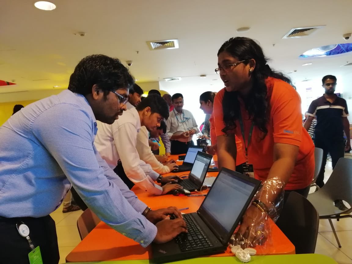 vivek_shalini's tweet photo. #iwork4dell #DellConnecTech https://t.co/BlBDzQN2Yh