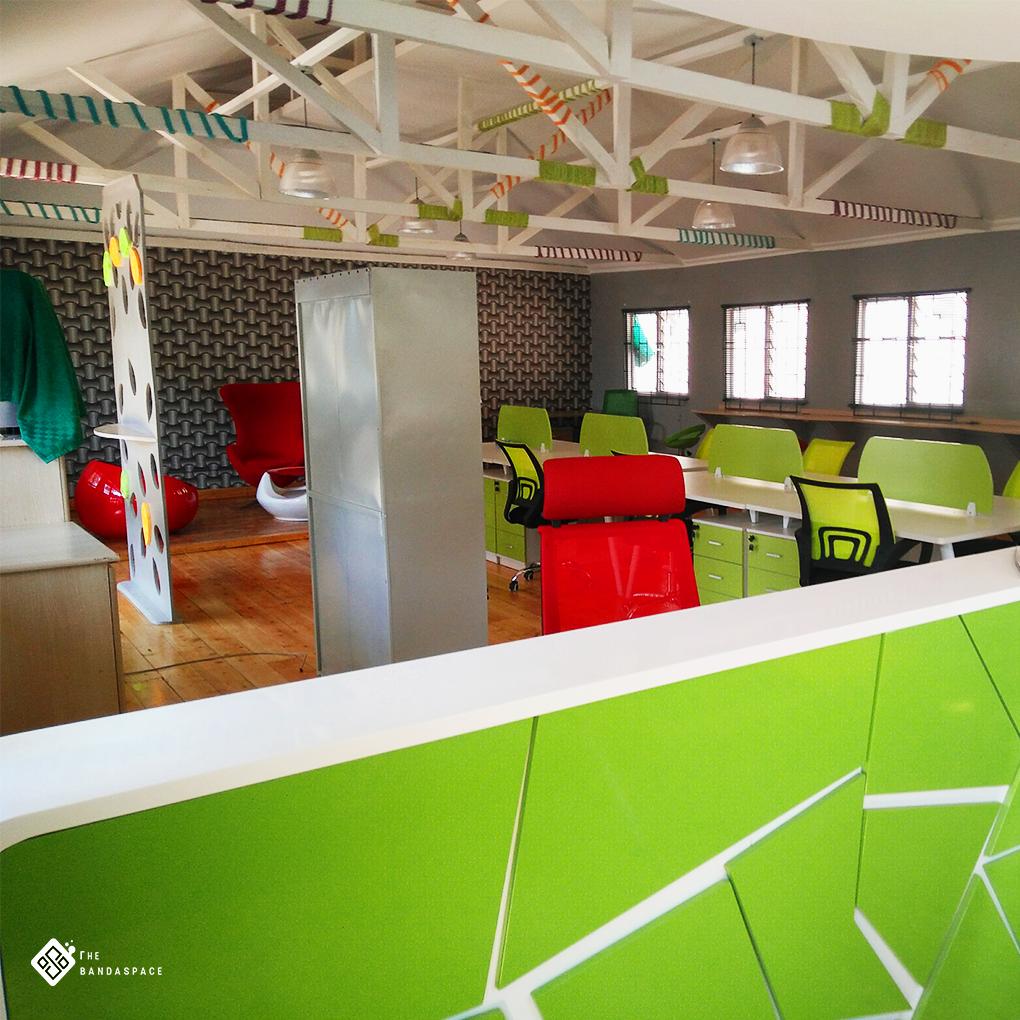 theBandake's tweet photo. Are you looking for a co-working space to get your hustle going? Then the Banda Spcae is for you. Visit us at https://t.co/AVqM9SFwUe for more info or send us a DM for any enquiries
#WednesdayMotivation
#IkoKaziKE
#Wednesdaythoughts
#Nairobi
#Kenya
#Entrepreneur
#startup https://t.co/w8Y6fvEeNg