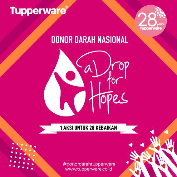 tupperwareID's tweet photo. Dalam rangka ulang tahun Tupperware Indonesia ke-28, donor darah nasional bertajuk #ADropForHopes hadir serentak di seluruh Indonesia
Jadwal lebih lengkap kunjungi link berikut ini https://t.co/S0MUVaDd9n, jangan sampai terlewat ya! #DonorDarahTupperware https://t.co/E3zGzZIpae