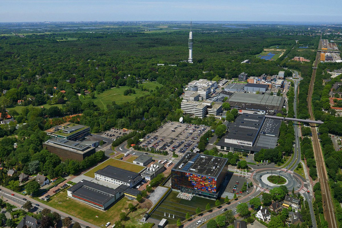 Media Park krijgt stevige impuls door nieuwe langjarige financiering #Rabobank #Mediapark 

bit.ly/2NGBFkS