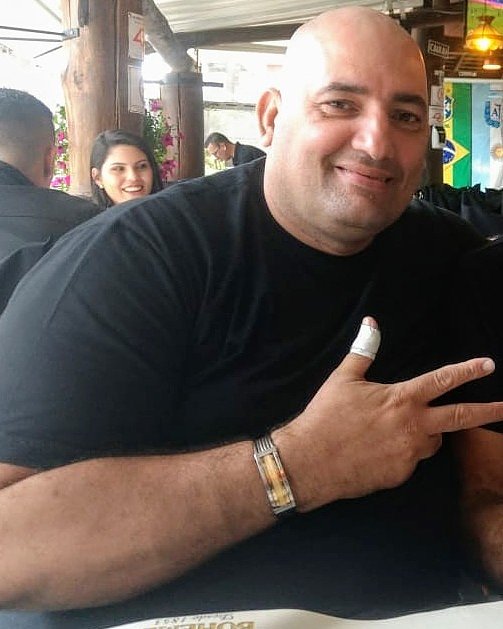 Alexnobrenobre's tweet photo. Ótimo dia a todos!
"Acordar é um milagre diário que muitos recebem , mas poucos sabem agradecer a Deus..'
Muito obrigado Senhor!!
#NobreAlexandre #Exército #Veterano
#Artilheiro #ArtilhariadeCosta
#8GACosMEternaCaserna #OitavoGacosm
#BoasVibrações #ObrigadoSenhor #NãoPassarão https://t.co/w9XvDCaFGz