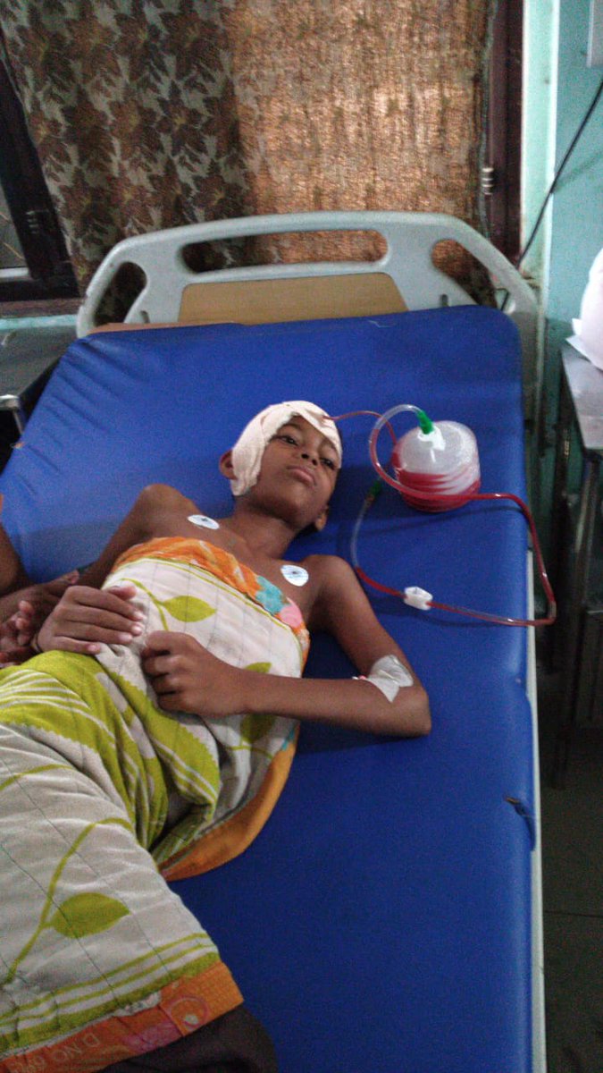 GautamGambhir's tweet photo. Children are India's future, but @ArvindKejriwal &amp; @msisodia are playing with their education and their lives too. The fan which fell on Harsh's head at a GBSS is testimony to 'improved infra' being empty promises. I wish him a speedy recovery. https://t.co/SCD5oK7sr3