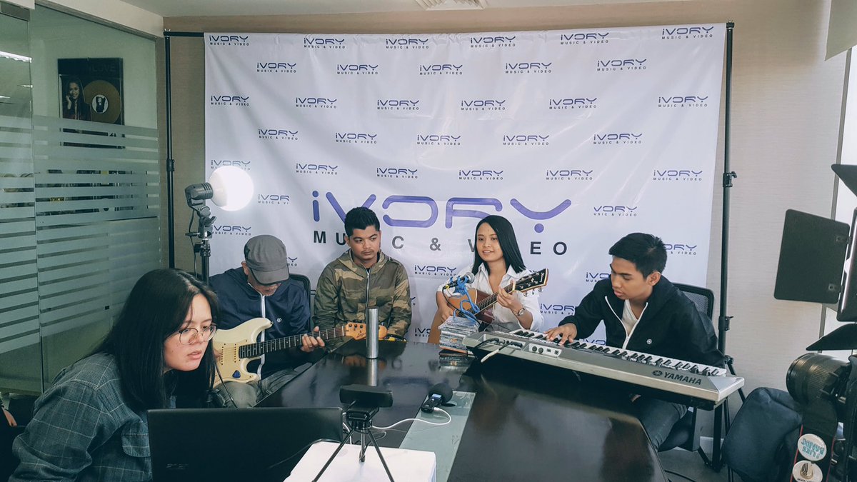 blindstereomoon's tweet photo. Thanks to all who joined us yesterday on #IvoryLiveBlindStereoMoon! 💙
Replay on https://t.co/ipa0Xukyvz
Clothing by Loyal and Blacksheep
📷: @DarkusMusic #IvoryLive #DarkusMusic #BeachHouseCo #LoyalOfficialPH #BlackSheepPH https://t.co/VDP60Fkvrf