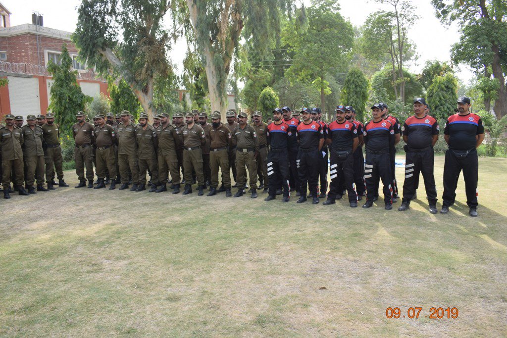 Multan Police Official 👮 tweet media