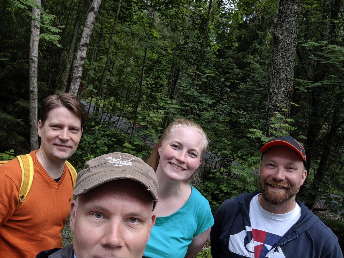 sampo_pohjola's tweet photo. Had a rewarding meet at Sipoonkorpi with Oivallusvaara Oy and Eerika Korhonen, not to forget @MPohjola Perhaps there was planted a seed of collaboration...
#forestwellness #KorpiForRest #unwindingyourmind #yourpathtoforest #cognitivecapacity #workbreaks https://t.co/98L0gsL2jy