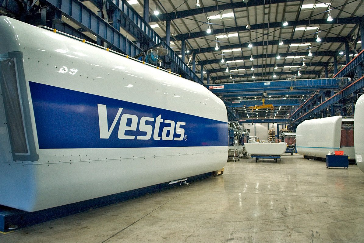 #Vestas is to establish a new nacelle and hub assembly factory in #Chennai, India 🇮🇳, creating an expanded, optimised and scalable production hub, and quadrupling local manufacturing jobs. 
Read more here: fcld.ly/1nixble