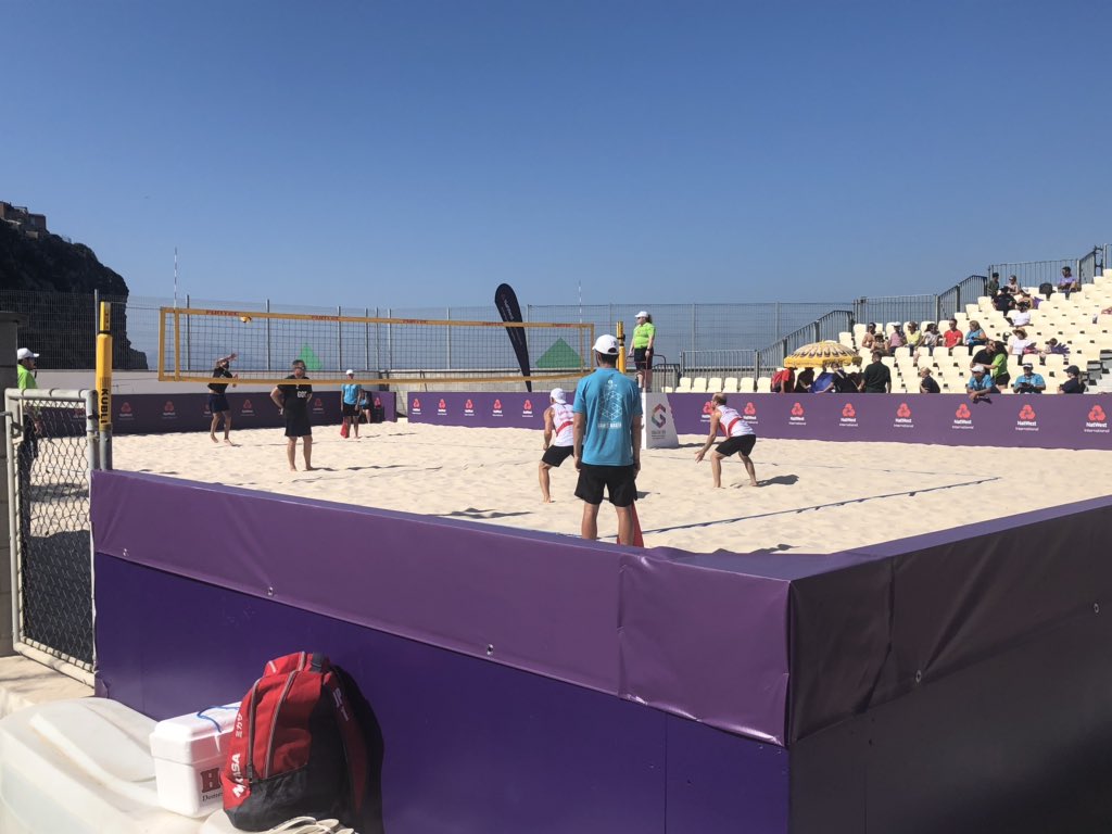 AndyBaller16's tweet photo. All set up and ready for Beach Volleyball ☀️☀️☀️#lovemyjob #volleyball #gib2019 #medicalteam https://t.co/uSp7z6lx8u
