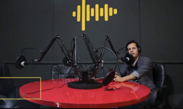 Sígue nuestra cuenta en Twitter. Radio Vida y Fe.