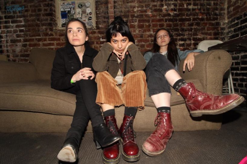 Summer is tour season! Recommended shows this week in LA:

Moonfuzz <a href="/moonfuzzband/">MoonFuzz</a> at <a href="/TheSmellLA/">The Smell</a>
Basement <a href="/basementuk/">Basement</a>  at <a href="/LodgeRoom/">Lodge Room</a>  
#DeadEndJob at <a href="/BridgetownDIY/">Bridgetown DIY</a> 

bit.ly/2NKQmDL

#lapunk #rocknroll #liveshows #tourworthy #musicsource #diy #diypunk