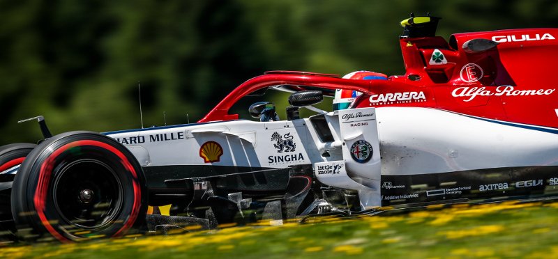 Alfa Romeo Racing acquires aVDS DiL #simulator for #F1 car development as it “provides the realism and functionality that best suited the team’s needs” says <a href="/Anto_Giovinazzi/">Antonio Giovinazzi</a> at @AlfaRomeoRacing who evaluated a range of #DrivingSimulators. Full story: bit.ly/2S8hMSA