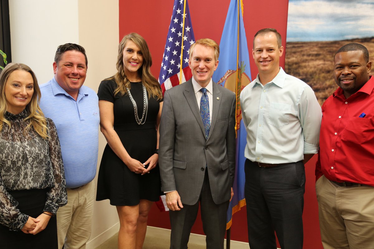 SenatorLankford's tweet photo. Great start to this Wednesday morning in the Oklahoma Embassy with coffee & conversation for #JavawithJames! ☕️ https://t.co/q5vOM7ZSfg