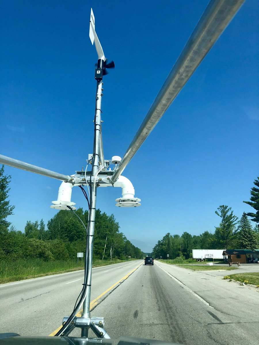 Kownacki_wx's tweet photo. En route to northern Lake Michigan to observe pre-convective environments @cmuweather #Lifeatcentral #CMUSTORM https://t.co/aAtdGfQLza