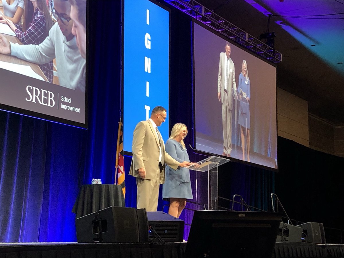srebeducation's tweet photo. Kenna Barger on what matters - as educators we have tremendous power to influence and inspire our students. #2019ccrs https://t.co/G8p4rpzNKt