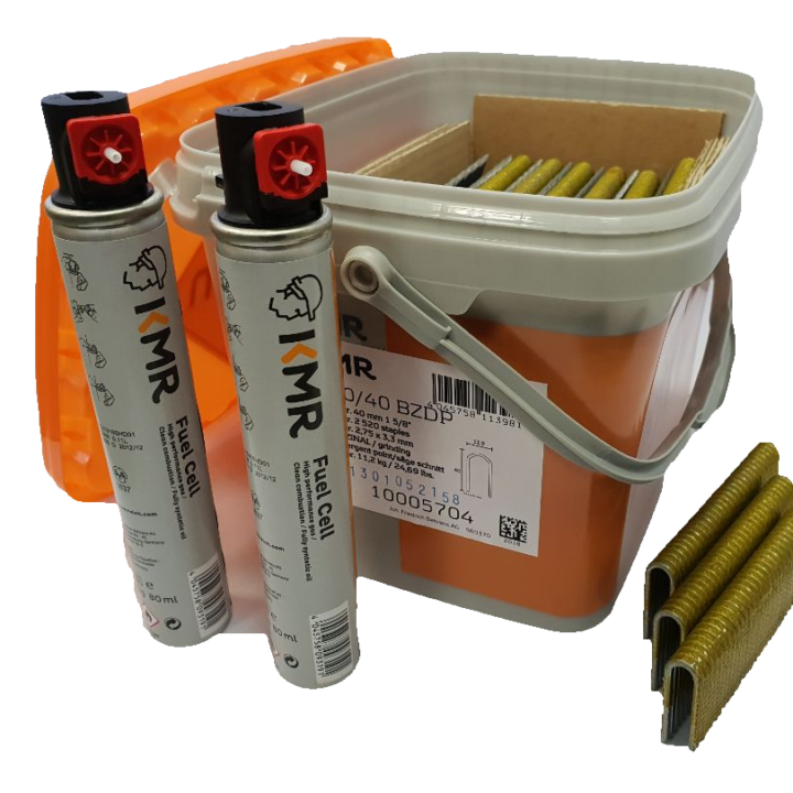 SacrofastLtd's tweet photo. The @kmr_uk_ireland fencing staples are available in 3 sizes, 25mm, 33mm &amp; 40mm - all available from https://t.co/rfO9Bzr3OD https://t.co/LRldSK2SCO