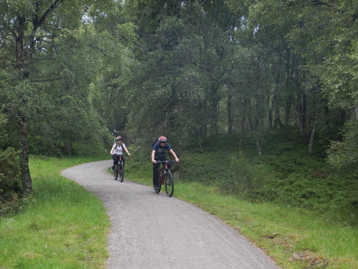 PeteCrane5's tweet photo. Great to see so many people out enjoying #Cairngorms walking and cycling; #SpeysideWay, #NCN7 and #OldLoggingWay - the only path I had to myself was the new (part built) multiuse one next #A9 that has yet to link #Kingussie & #Aviemore & then hopefully on to #Carrbridge. https://t.co/vYMQfKTpFo