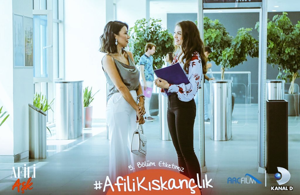 Ayşe Özkayalı (@afiliaskayse) on Twitter photo Bu haftaki etiketimiz #AfiliKıskançlık dizi yorumlarınızı bu taga bekliyorum.Afili Aşk Ailesi <a href="/afiliask/">Afili Aşk</a> <a href="/burcu_ozberk/">Burcu Özberk</a> <a href="/SerkayTutuncu23/">Serkay Tütüncü</a> <a href="/tanerrumelii/">Taner Rumeli</a> <a href="/CaglarErtugrul/">Caglar Ertugrul</a> <a href="/gozelekliserdar/">Serdar Gözelekli</a> <a href="/kubilayulukavak/">Kubi</a> #AfiliAşk #AyşeÖzkayalı /#KeremYiğiter #BurcuÖzberk/#ÇağlarErtuğrul #AyKer Bu haftaki etiketimiz #AfiliKıskançlık dizi yorumlarınızı bu taga bekliyorum.Afili Aşk Ailesi <a href="/afiliask/">Afili Aşk</a> <a href="/burcu_ozberk/">Burcu Özberk</a> <a href="/SerkayTutuncu23/">Serkay Tütüncü</a> <a href="/tanerrumelii/">Taner Rumeli</a> <a href="/CaglarErtugrul/">Caglar Ertugrul</a> <a href="/gozelekliserdar/">Serdar Gözelekli</a> <a href="/kubilayulukavak/">Kubi</a> #AfiliAşk #AyşeÖzkayalı /#KeremYiğiter #BurcuÖzberk/#ÇağlarErtuğrul #AyKer