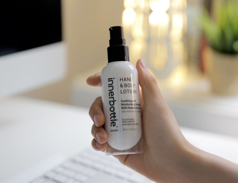 Zero-Waste Cosmetic Packaging Designs trendhunter.com/trends/innerbo… #Eco